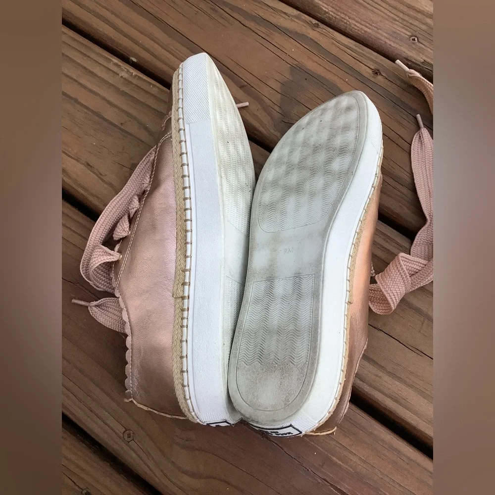 Kate Spade leather sneakers 🌷🌷